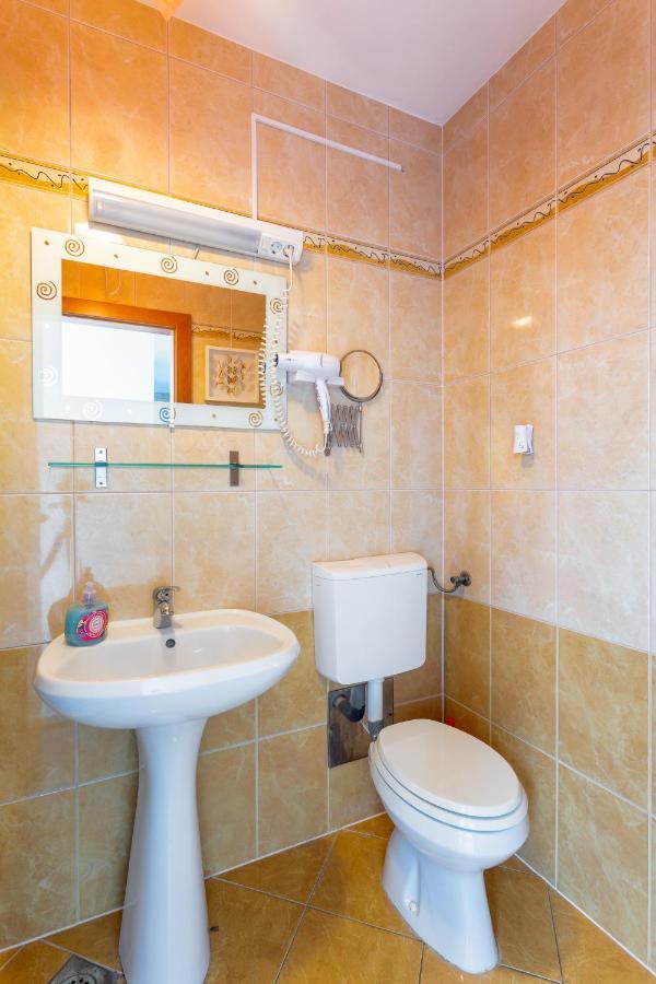 Maki Exclusive Apartments Hvar Town Extérieur photo